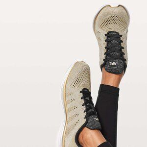 APL Lululemon Womens TechLoom Pro Shoe Metallic Silver/Gold